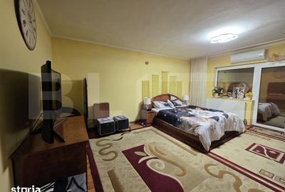 Apartament cu 2 camere decomandat în Micro 17
