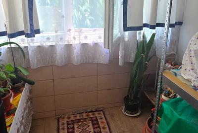 Apartament cu 3 camere decomandat în Alexandru cel Bun - 9