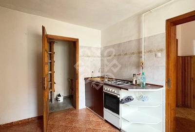 Casă individuală cu 5 camere semidecomandat cu Teren 893 Mp în Iosia - 11