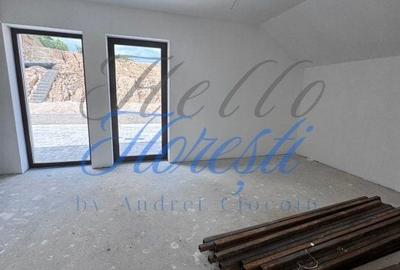 Casă cu 4 camere cu Teren 1032 Mp în Feleacu