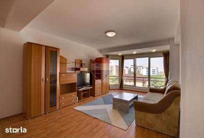 Apartament cu 4 camere decomandat în Aradului