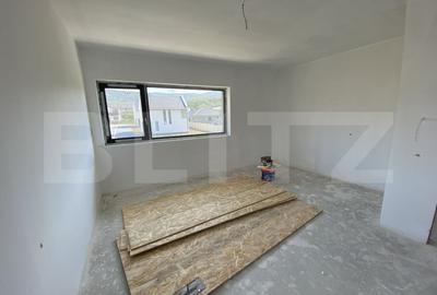 Casă individuală cu 4 camere cu Teren 500 Mp în Exterior Sud