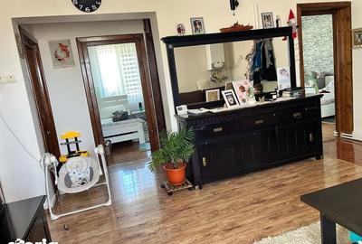 Apartament cu 4 camere în Crasna - 3