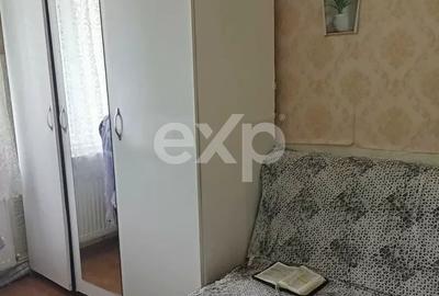 Apartament cu 2 camere semidecomandat în Micro 9
