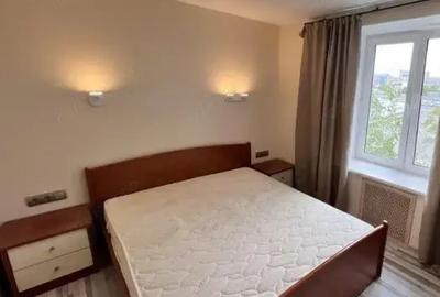 Apartament cu 2 camere decomandat în Complex Studențesc - 1