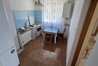Apartament cu 3 camere semidecomandat în Central - 3
