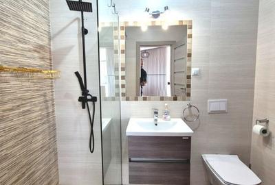 Apartament cu 2 camere semidecomandat în Sopor
