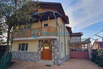 Casă cu 5 camere cu Teren 1800 Mp în Valea Călugărească