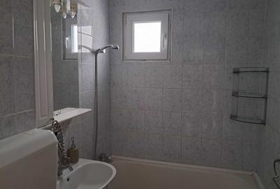 Apartament cu 2 camere decomandat în Central - 8