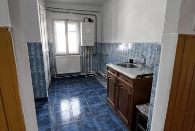 Apartament cu 2 camere semidecomandat în Fălticeni - 1