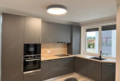 Apartament cu 3 camere semidecomandat în Central - 5