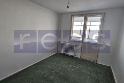 Apartament cu 3 camere semidecomandat, mobilat în Lujerului - 4