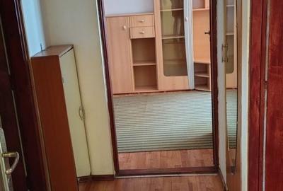 Garsonieră decomandată în Ștrand