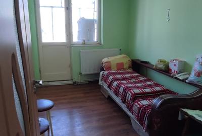 Apartament cu 3 camere decomandat în Micro 38 - 5
