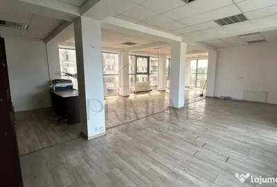 Spațiu comercial, de 80 mp, în Simion Bărnuțiu