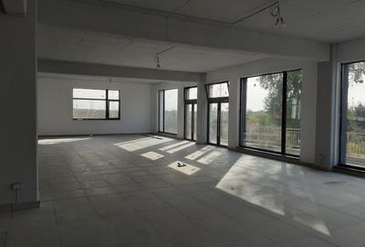 Spațiu comercial, de 1,557 mp, în Cățelu - 4