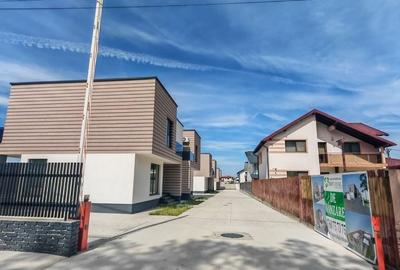 Casă cu 4 camere cu Teren 580 Mp în Tancodrom