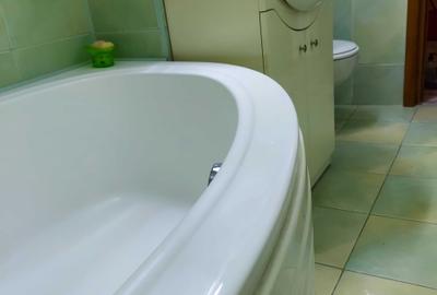 Apartament cu 4 camere decomandat în Ștefan cel Mare - 9