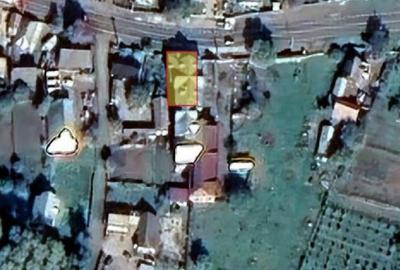 Casă individuală cu 8 camere cu Teren 296 Mp în Cornu Luncii