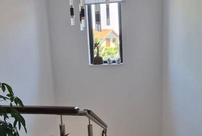 Casă cu 4 camere cu Teren 220 Mp în Lumina - 5