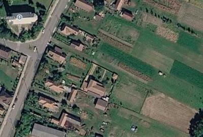 Teren de 2000 mp, în Ernei - 1