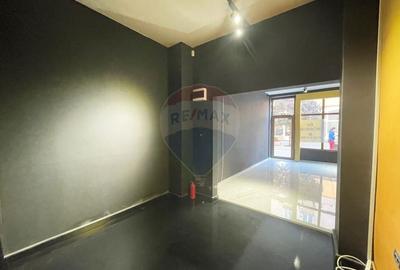 Spațiu comercial, de 40 mp, în Ultracentral - 9