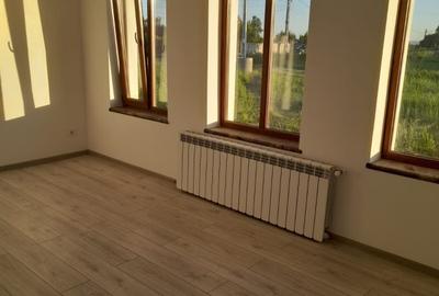 Casă cu 3 camere în Central - 3