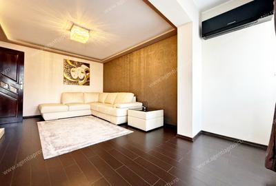Apartament cu 3 camere decomandat în Micro 20 - 2