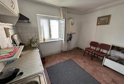 Apartament cu 4 camere decomandat în Central - 6