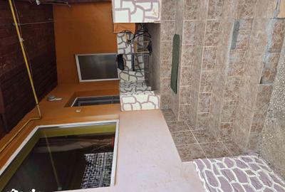 Casă cu 4 camere cu Teren 609 Mp în Central - 11