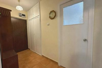 Apartament cu 3 camere decomandat în Tineretului - 8