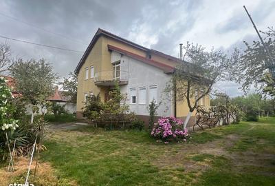 Casă cu 4 camere decomandat în Frumușeni - 18