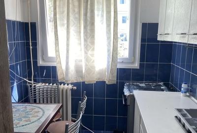 Apartament cu 3 camere semidecomandat, mobilat în Titan - 7