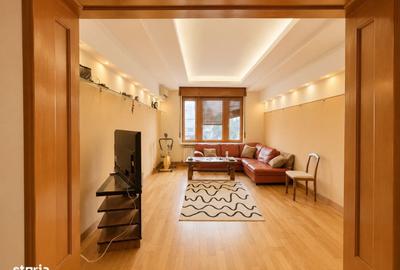 Apartament cu 3 camere decomandat în Ultracentral