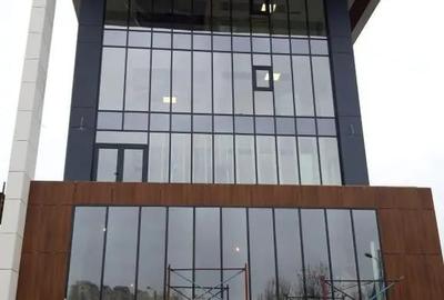 Spațiu comercial, de 1,068 mp, în Pantelimon