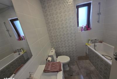 Apartament cu 3 camere în Miroslava