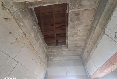 Casă cu 3 camere cu Teren 210 Mp în Central