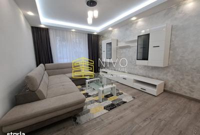 Apartament cu 3 camere decomandat în Tudor