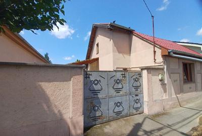 Casă individuală cu 3 camere cu Canalizare în Cantemir - 4