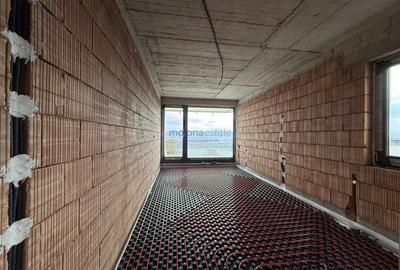 Casă cu 4 camere cu Canalizare în Iris