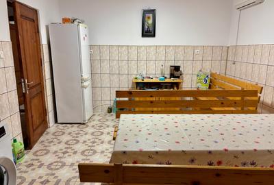 Casă cu 4 camere în Nord