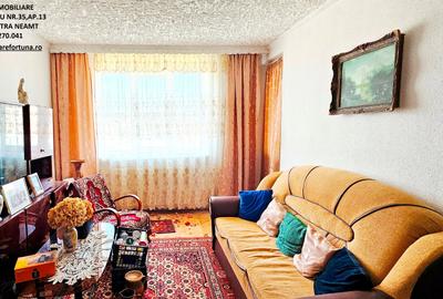 Apartament cu 3 camere semidecomandat în Dărmănești