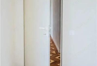 Apartament cu 3 camere în Unirii - 16