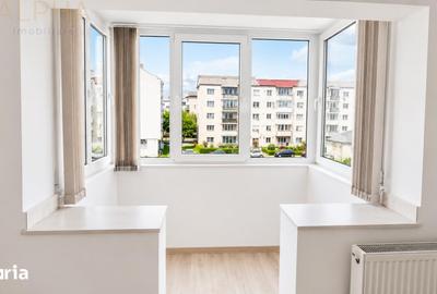 Apartament cu 3 camere decomandat în Central