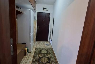 Apartament cu 3 camere semidecomandat în Spitalul Județean - 5