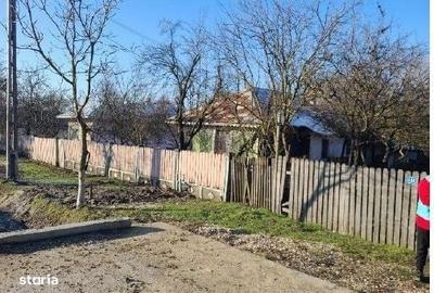 Casă cu 2 camere în Baciu