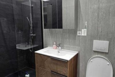 Apartament cu 3 camere decomandat în Central - 3