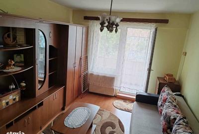 Apartament cu 2 camere decomandat în Tudor