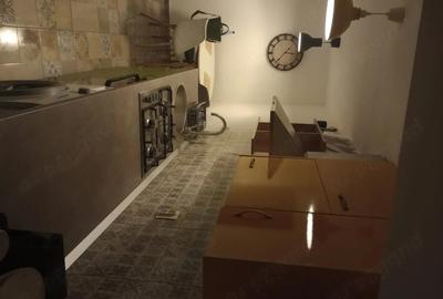 Garsonieră decomandată în Cetate