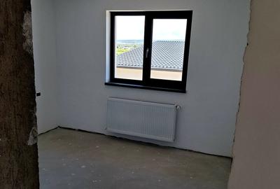 Casă individuală cu 4 camere cu Canalizare în Mărăcineni - 17